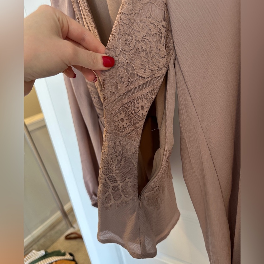 Lulu's Mauve-Pink Lace Surplice Peplum Blouse - Picture 8 of 8